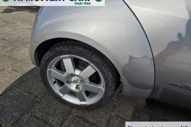 Ford Ka (2005) thumbnail 5