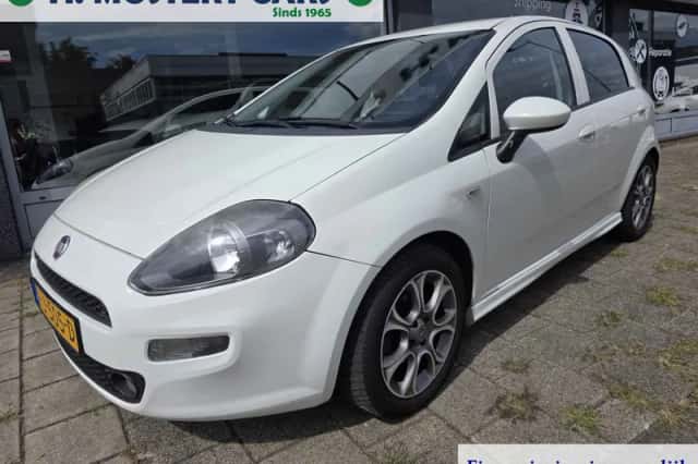 Fiat Punto Evo (2015) thumbnail 1