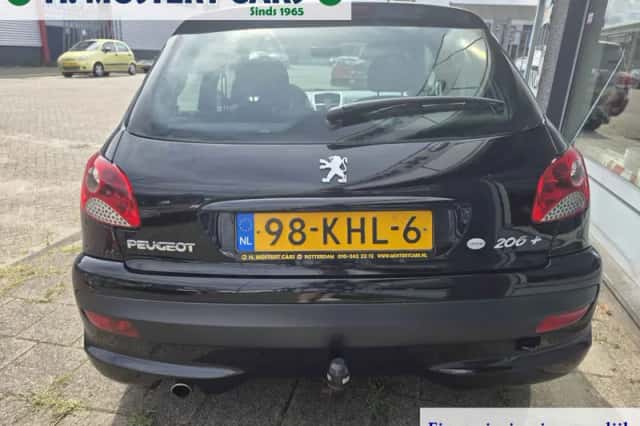 Peugeot 206+ (2009) thumbnail 3