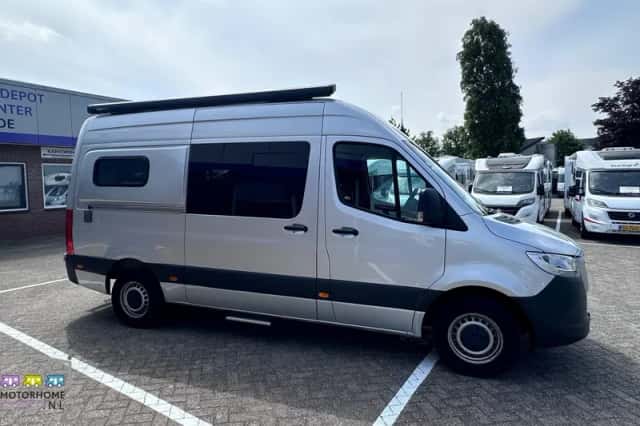 Mercedes-Benz Sprinter (2020) thumbnail 2