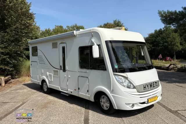 Hymer B 594 (2012) thumbnail 1