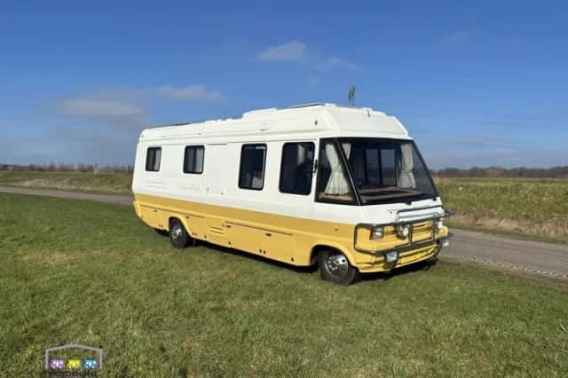 Ford E-350 (1995) thumbnail 1