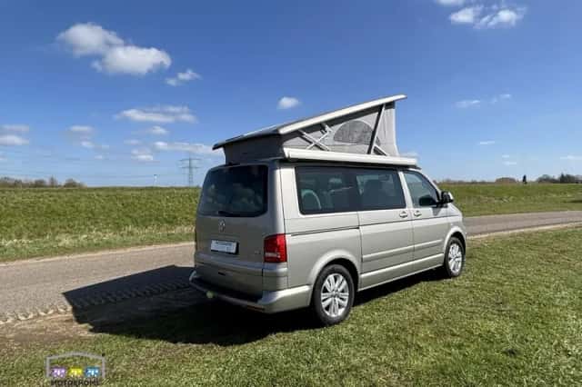 Volkswagen California (2013) thumbnail 6