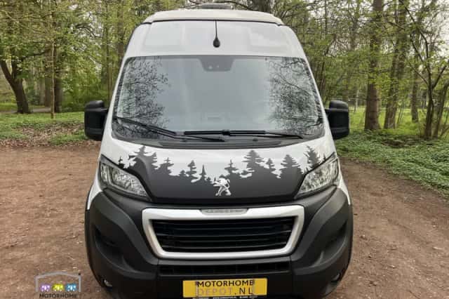 Peugeot Boxer (2022) thumbnail 2