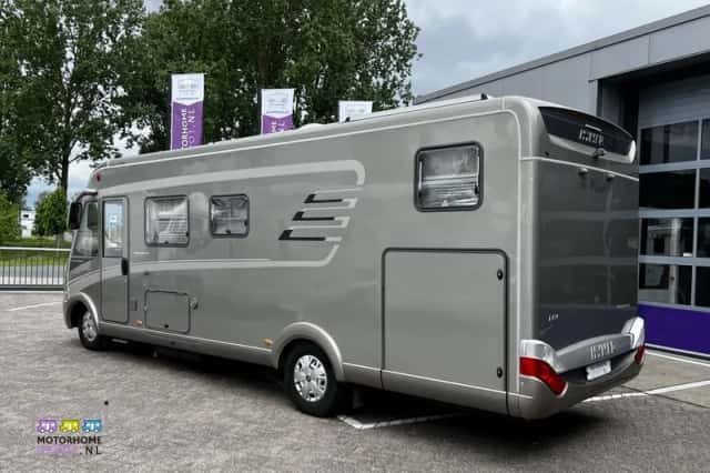 Hymer B 704 (2015) thumbnail 4