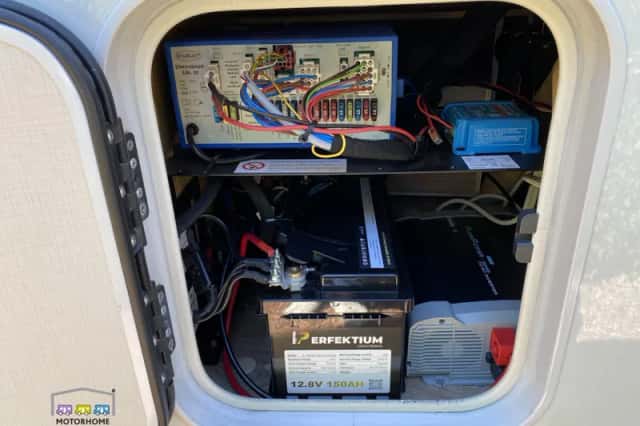 Hymer Exsis-t (2022) thumbnail 6