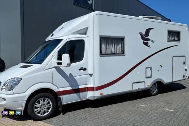Mercedes-Benz Sprinter (2011) thumbnail 4