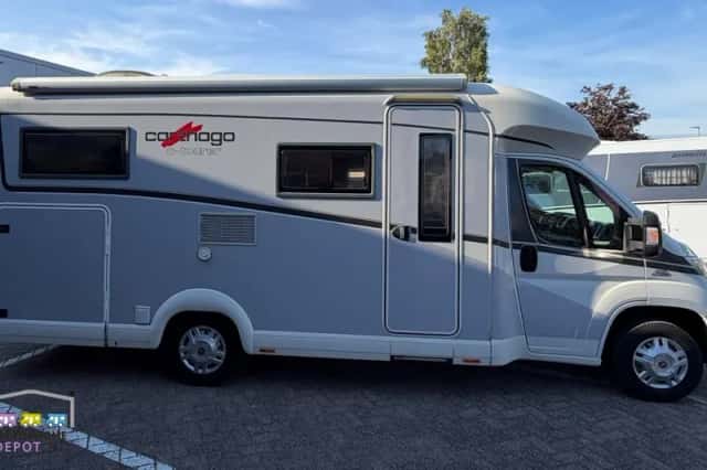 Carthago C-Tourer (2015) thumbnail 2
