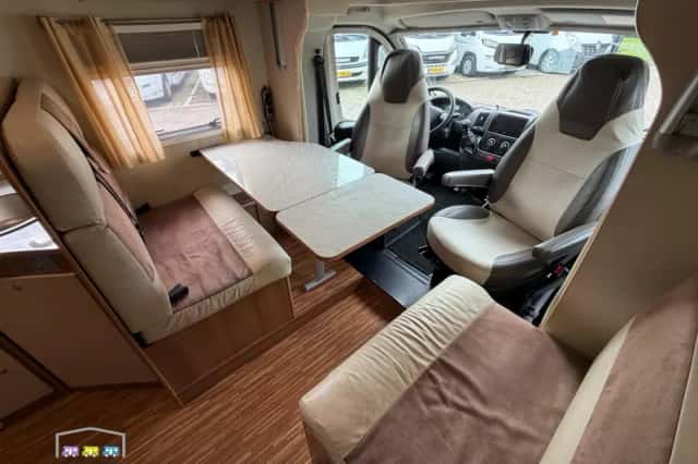 P.L.A. Camper VOYAGER (2017) thumbnail 6