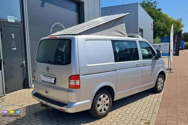 Volkswagen Transporter (2009) thumbnail 4