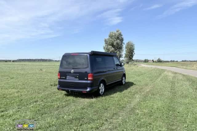 Volkswagen California (2011) thumbnail 5