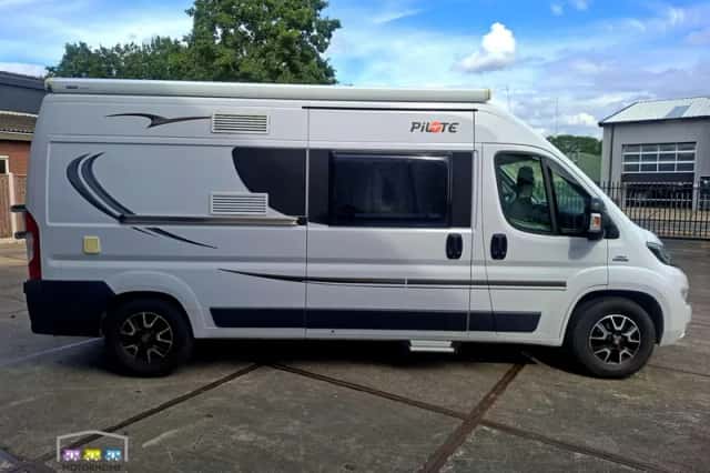 Pilote V 600 (2017) thumbnail 2