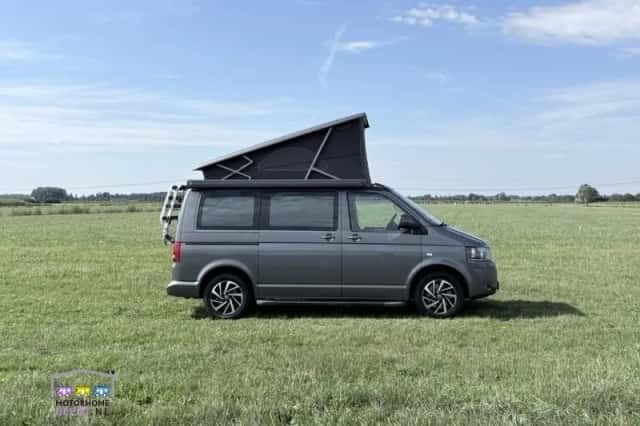 Volkswagen California (2009) thumbnail 4