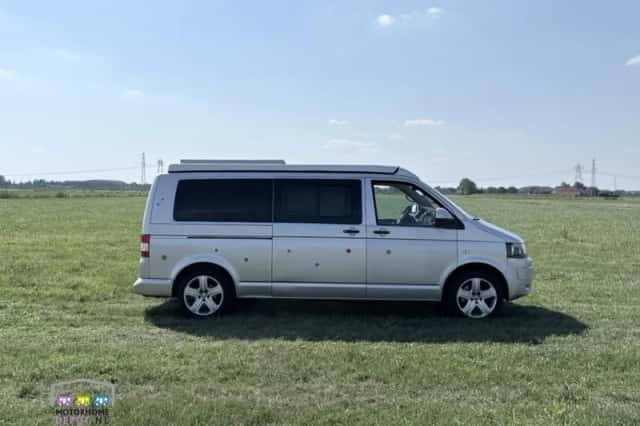 Volkswagen Transporter (2010) thumbnail 3