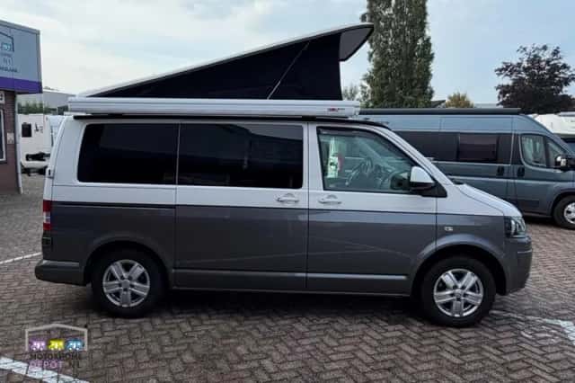 Volkswagen Transporter (2014) thumbnail 2