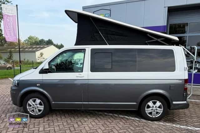 Volkswagen Transporter (2014) thumbnail 4