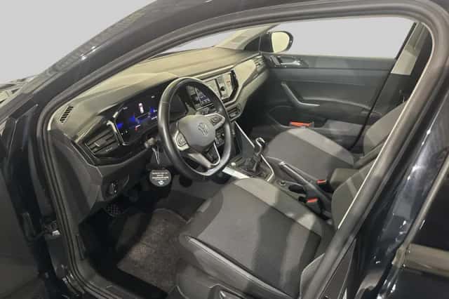 Volkswagen Taigo (2022) thumbnail 4
