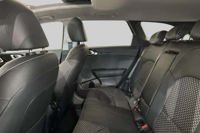 Kia Ceed Sportswagon (2024) thumbnail 6
