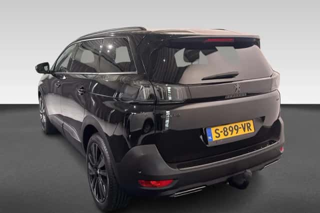 Peugeot 5008 (2023) thumbnail 3