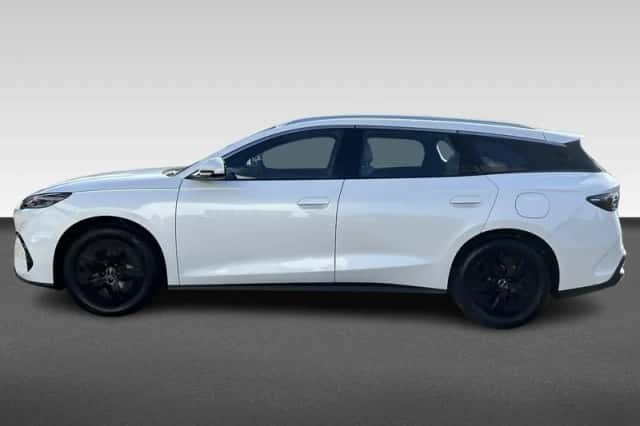 BYD Seal (2026) thumbnail 2