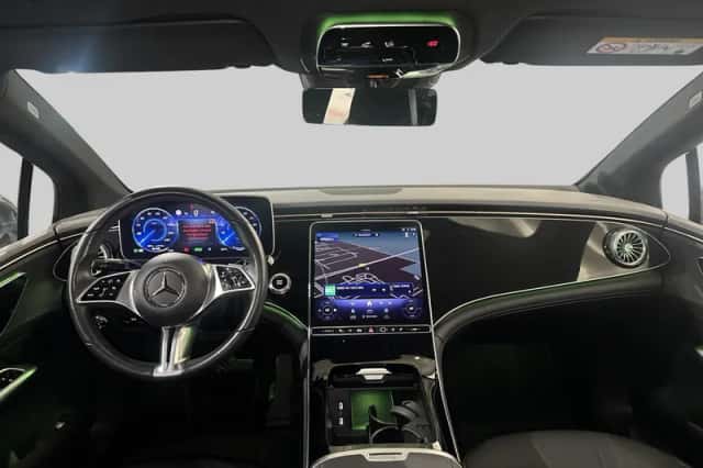 Mercedes-Benz EQE (2023) thumbnail 5