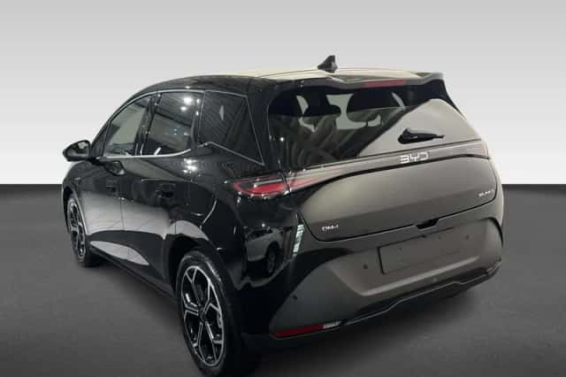 BYD Dolphin (2026) thumbnail 3