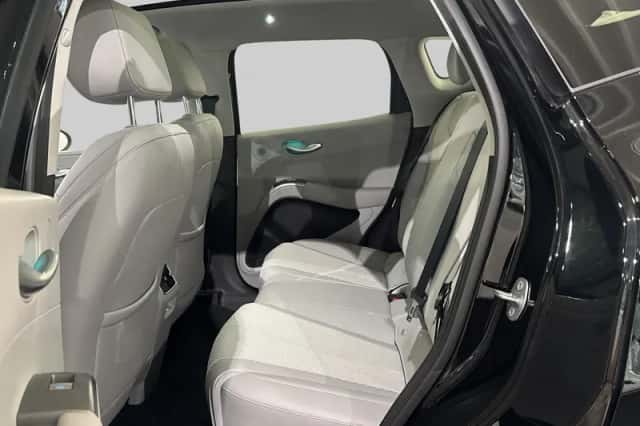 BYD Dolphin (2026) thumbnail 5