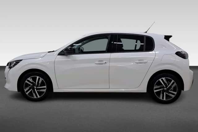 Peugeot 208 (2023) thumbnail 2