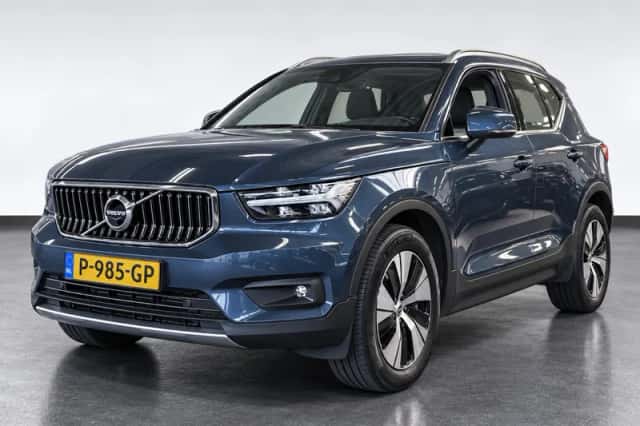 Volvo XC40 (2022) thumbnail 1