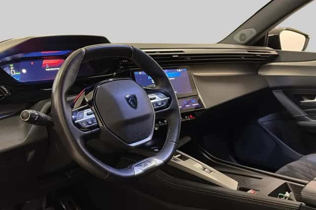 Peugeot e-308 (2025) thumbnail 5