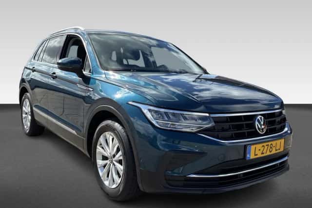 Volkswagen Tiguan (2021) thumbnail 5
