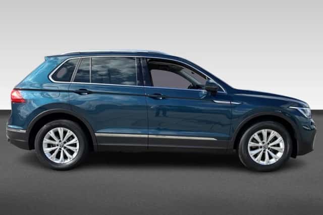 Volkswagen Tiguan (2021) thumbnail 6
