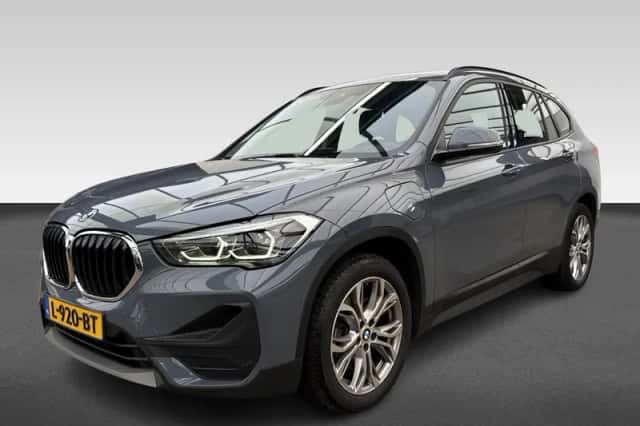 BMW X1 (2021) thumbnail 1