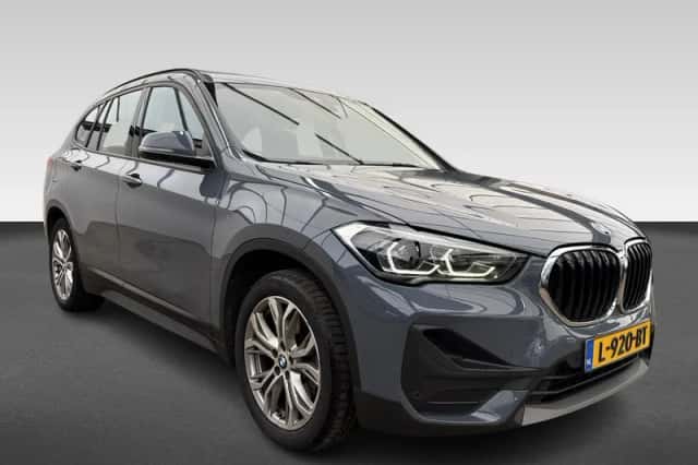 BMW X1 (2021) thumbnail 4