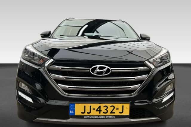 Hyundai Tucson (2016) thumbnail 4