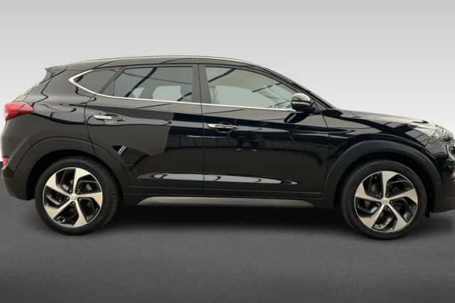 Hyundai Tucson (2016) thumbnail 5