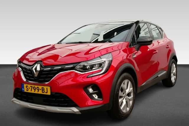 Renault Captur (2022) thumbnail 1