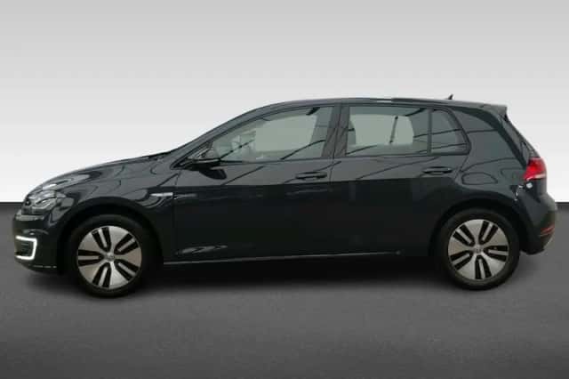 Volkswagen E-Golf (2020) thumbnail 2