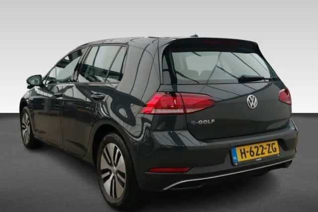 Volkswagen E-Golf (2020) thumbnail 3