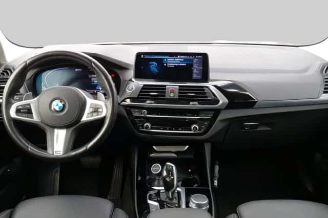 BMW X3 (2021) thumbnail 5