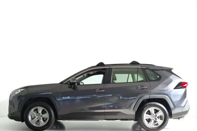Toyota RAV4 (2022) thumbnail 5