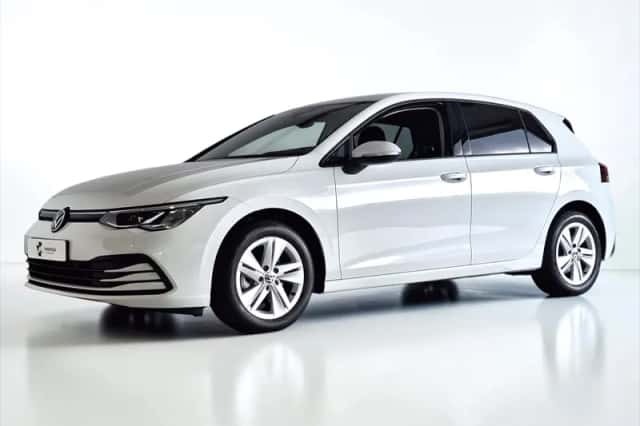 Volkswagen Golf (2023) thumbnail 1