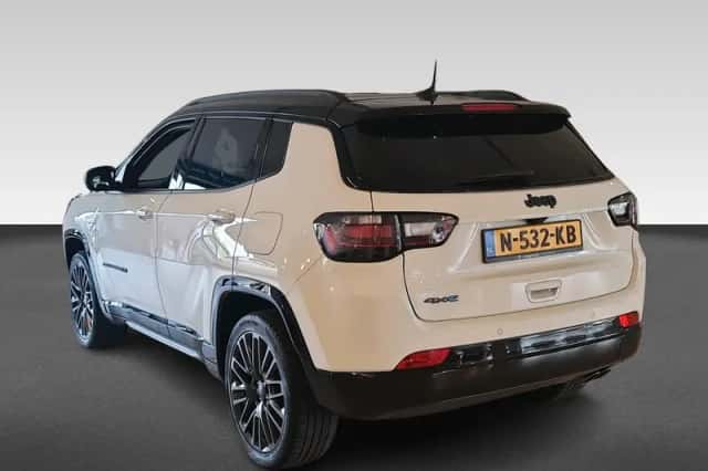 Jeep Compass (2021) thumbnail 3