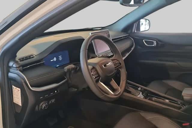 Jeep Compass (2021) thumbnail 4