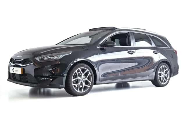 Kia Ceed Sportswagon (2024) thumbnail 1