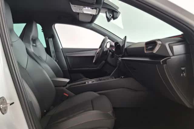 CUPRA Leon Sportstourer (2024) thumbnail 6