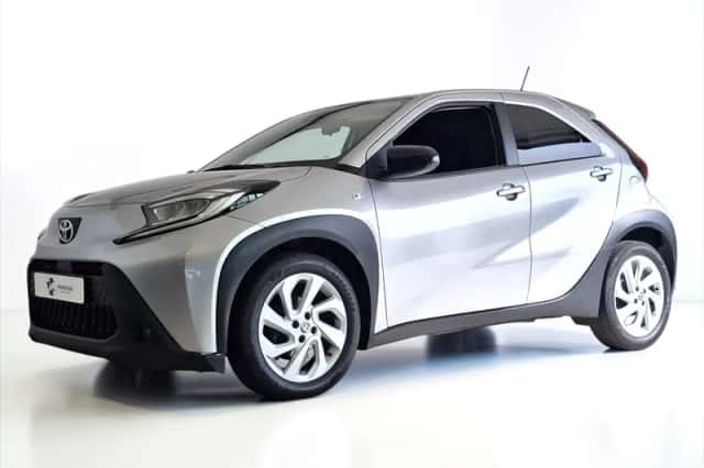 Toyota Aygo (2022) thumbnail 1