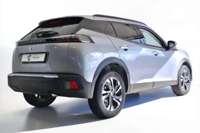 Peugeot 2008 (2022) thumbnail 5