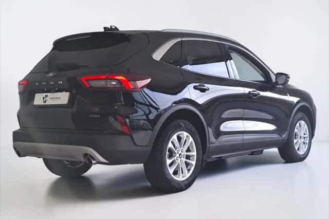 Ford Kuga (2024) thumbnail 2