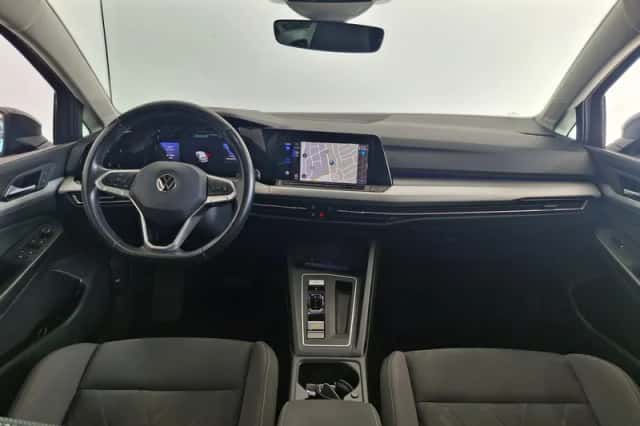 Volkswagen Golf (2020) thumbnail 3